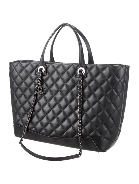 chanel shopping tote 2017|Chanel large shopping tote price.